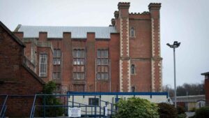 2.000 posti di lavoro saranno tagliati a causa del fallimento dell'impresa edile ISG