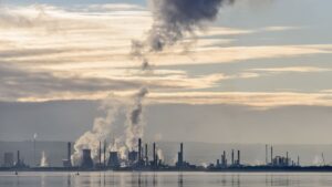 Rabbia dei sindacati per il piano di chiusura della raffineria di Grangemouth
