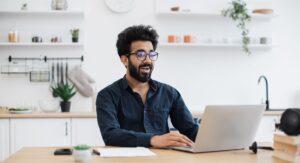 Esclusivo: la maggior parte dei dipendenti prenderebbe in considerazione l’idea di dimettersi a causa del lavoro flessibile