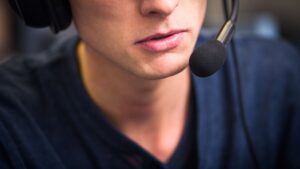 I traduttori ritirano i loro servizi in seguito alla richiesta dello status di lavoratore