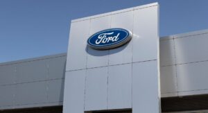 Ford taglierà 4.000 posti di lavoro in Europa
