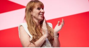 Angela Rayner afferma che il gabinetto è pienamente dietro i diritti di lavoro
