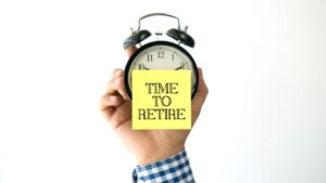 Studio legale discriminato contro il partner con una politica di pensionamento obbligatoria