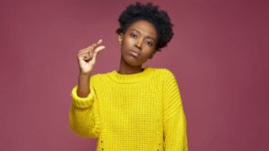 Uno dei datori di lavoro su tre del Regno Unito ridurrà gli aumenti di retribuzione