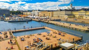 I luoghi di lavoro della Finlandia la chiave per il primo posto nell'indice di felicità mondiale