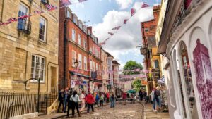 La donna ha chiesto "Perché vuoi lavorare" vince il caso del tribunale per molestie sessuali