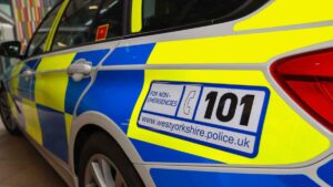 La polizia del West Yorkshire nega le accuse di discriminazione positiva