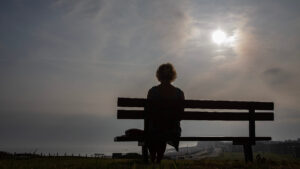 I datori di lavoro hanno invitato di più per affrontare la solitudine