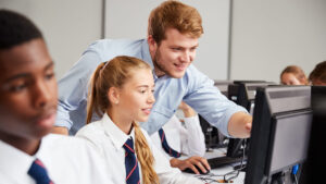 Aumento del reclutamento della scuola secondaria in Inghilterra