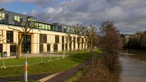 Il dipendente WFH che ha falsificato le schede della attività perde una richiesta di licenziamento ingiusta