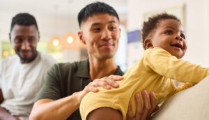 Come le risorse umane possono sostenere le famiglie con l'adozione