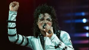 Decisione di licenziare l'uomo per i rumori di Michael Jackson ingiusti, trova Tribunal