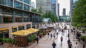 Fiducia dei datori di lavoro nell'economia del Regno Unito in modalità di recupero