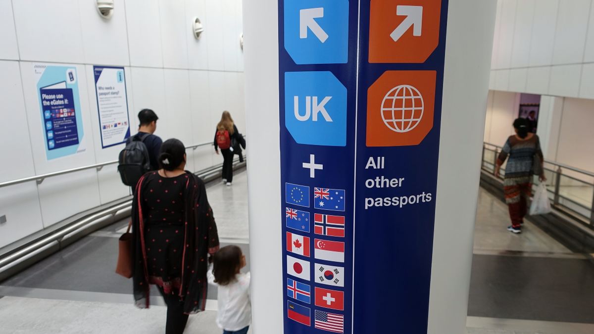 Impatto delle restrizioni all'immigrazione sui rifiuti del visto - dati