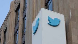 X Setté le affermazioni di fine rapporto di ex dipendenti di Twitter