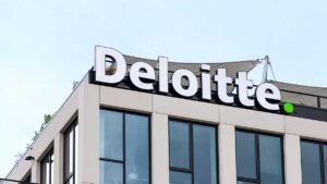 Deloitte per assumere 1.500 laureati e apprendisti