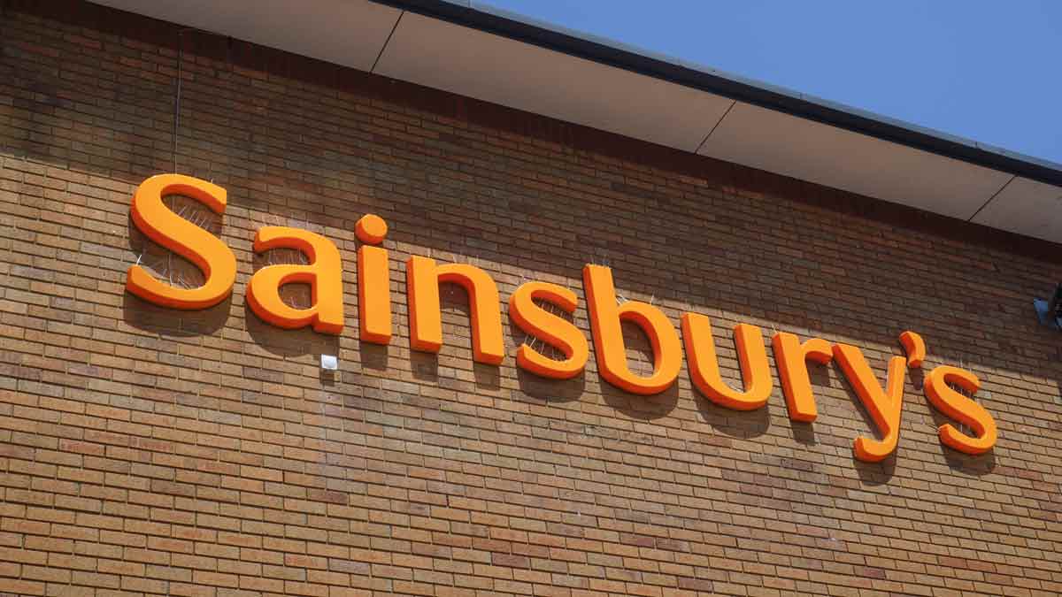 Il manager di Sainsbury ha assegnato £ 60k in seguito al comportamento aggressivo del collega