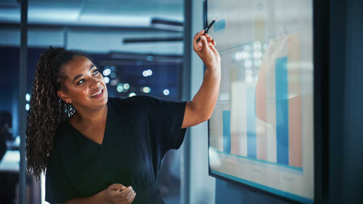 La fiducia nel business cresce fino al picco post-budget