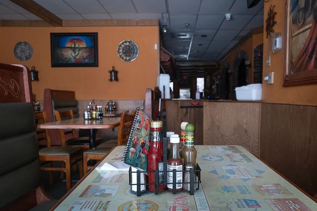 Secondo quanto riferito, il ristorante del Minnesota è stato chiuso durante le operazioni di controllo dell'ICE