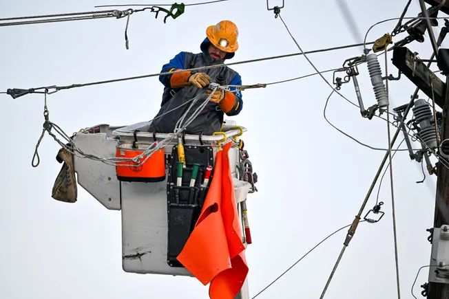 I lavoratori in prima linea affermano che retribuzione e flessibilità sono le principali priorità per il 2026