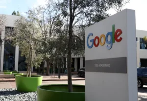 Google ha licenziato un'ingegnere incinta che aveva preso un congedo FMLA, sostiene la causa