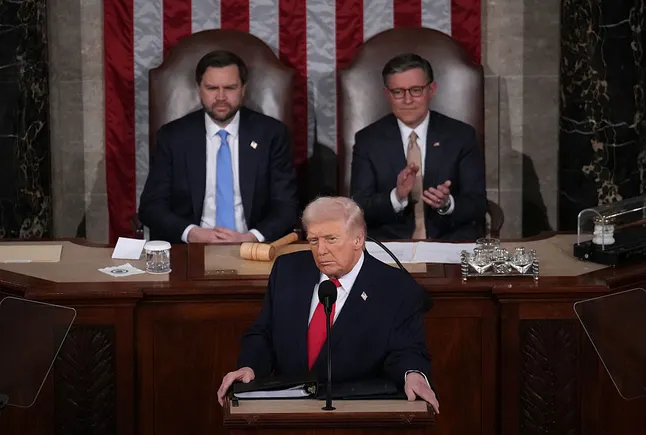 Trump lancia un piano di risparmio previdenziale per i lavoratori senza corrispondenze con il datore di lavoro