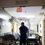 Di fronte all’aumento dei costi sanitari, i lavoratori stanno ritardando le cure e i risparmi pensionistici