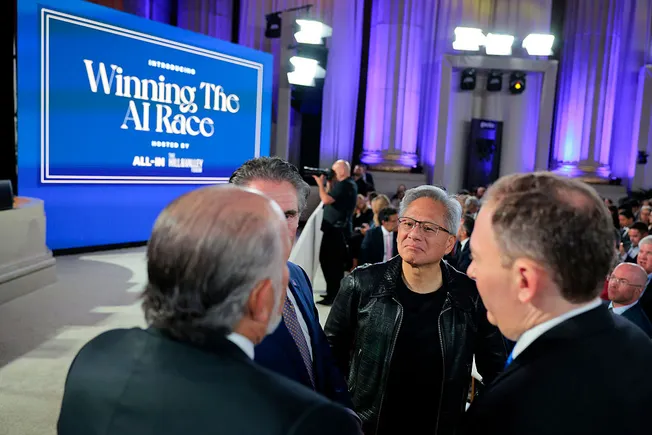 I lavoratori americani “non possono permettersi di aspettare” la legislazione federale sull’intelligenza artificiale, dicono i gruppi