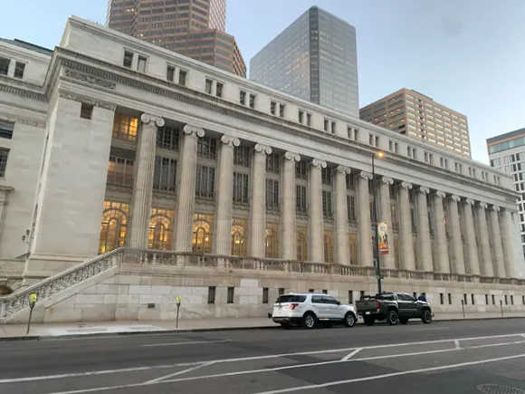 La richiesta di ritorsione della guardia di sicurezza fallisce perché il manager che ha licenziato non era a conoscenza della denuncia, sostiene il tribunale