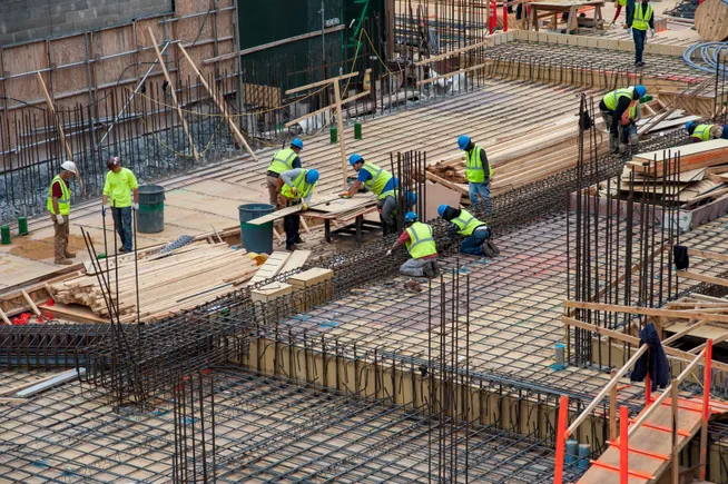 Un appaltatore della California condannato a pagare 468.000 dollari in un caso di furto di salario