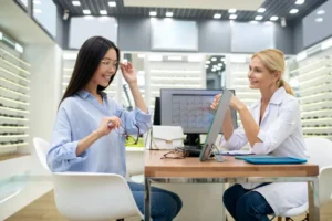 Vederlo chiaramente: in che modo i vantaggi legati alla vista supportano i dipendenti e le imprese