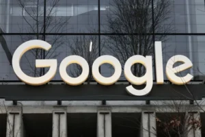Il supervisore di Google ha favorito i dipendenti bianchi, sostiene la causa