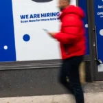 LinkedIn: La generazione Z ha maggiori probabilità di cadere vittima di truffe sul lavoro