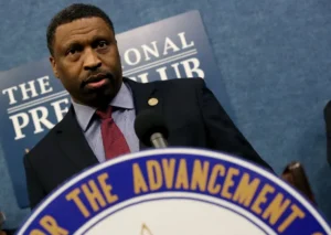 La NAACP accusa l'EEOC di essere in fase di stallo nella richiesta di documenti