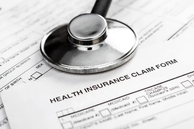 Secondo il Commonwealth Fund, a 1 adulto americano su 5 sono state negate le cure raccomandate dal medico