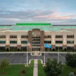 EEOC: Paycom ha detto al lavoratore con allergia anafilattica "di indossare una maschera e portare un EpiPen"