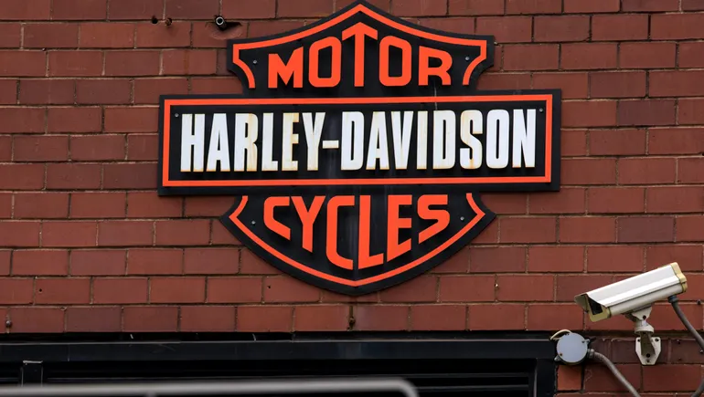 Harley-Davidson ha reagito contro il manager per aver protestato contro il ritiro del DEI, sostiene la causa