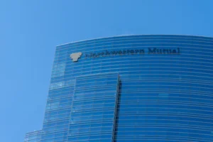 La Northwestern Mutual deve trasferire i dati del DEI nell'indagine EEOC sulla presunta mancata promozione del lavoratore bianco