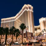 Tocchi inappropriati e sculacciate indesiderate costano a un gruppo di ristoranti di Las Vegas 2 milioni di dollari