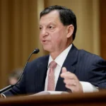 La Fed propone regolamenti “Trump Account” mentre le speranze di pensionamento dei lavoratori più anziani diminuiscono