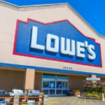 La causa di Lowe che coinvolge insulti razzisti andrà al processo