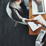 Leader delle risorse umane distrettuali: mantenere gli esseri umani nel processo decisionale man mano che la presenza dell'intelligenza artificiale cresce
