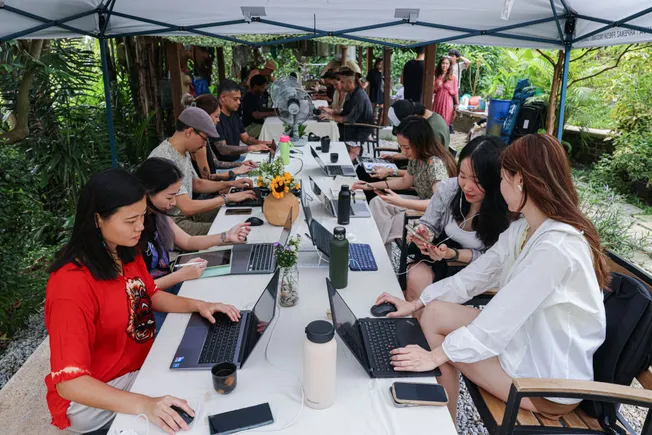 Come possono i datori di lavoro creare una cultura positiva sul posto di lavoro?