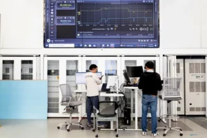 I datori di lavoro che si limitano a “parlare di intelligenza artificiale” possono mettere a repentaglio la fiducia dei lavoratori