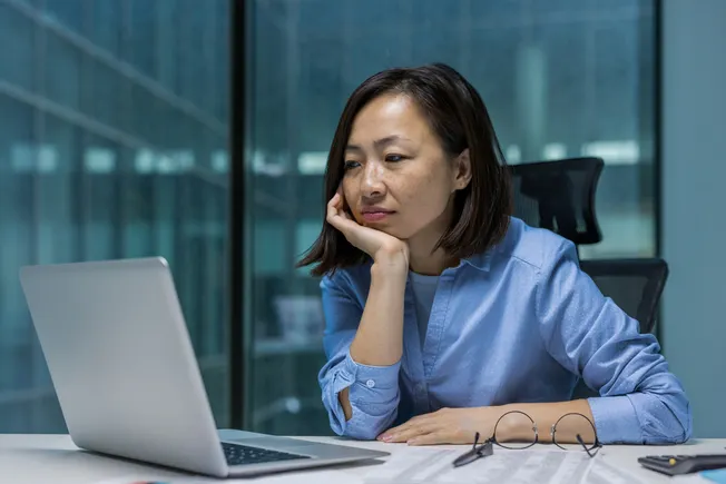 I datori di lavoro potrebbero non sapere come spiegare le loro decisioni retributive, afferma Aon