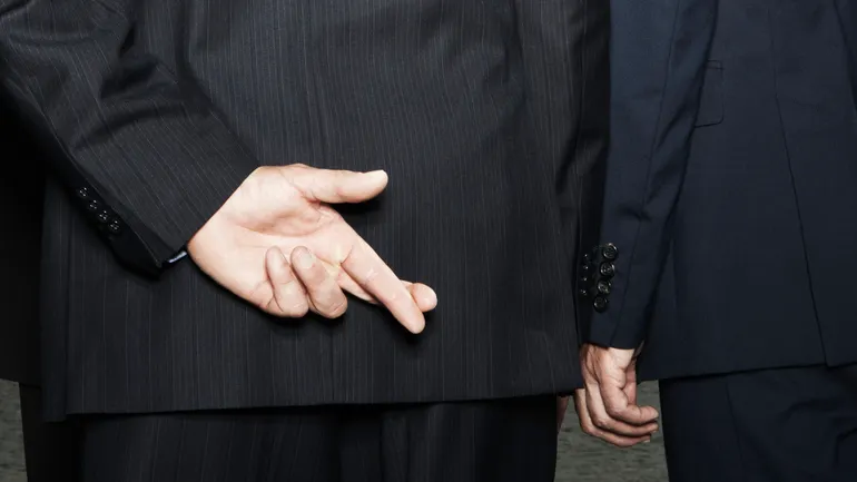 Circa 1 lavoratore su 3 afferma di falsificare le proprie capacità