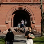 L'EEOC fa causa ad Harvard per ottenere centinaia di documenti nell'indagine relativa al DEI