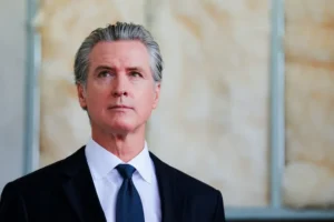 La California rinnova le protezioni dell’intelligenza artificiale per i lavoratori in piena corsa alla firma delle fatture
